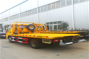 中卫附近拖车救援搭电