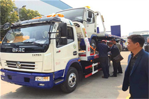 中卫汽车道路救援拖车价格